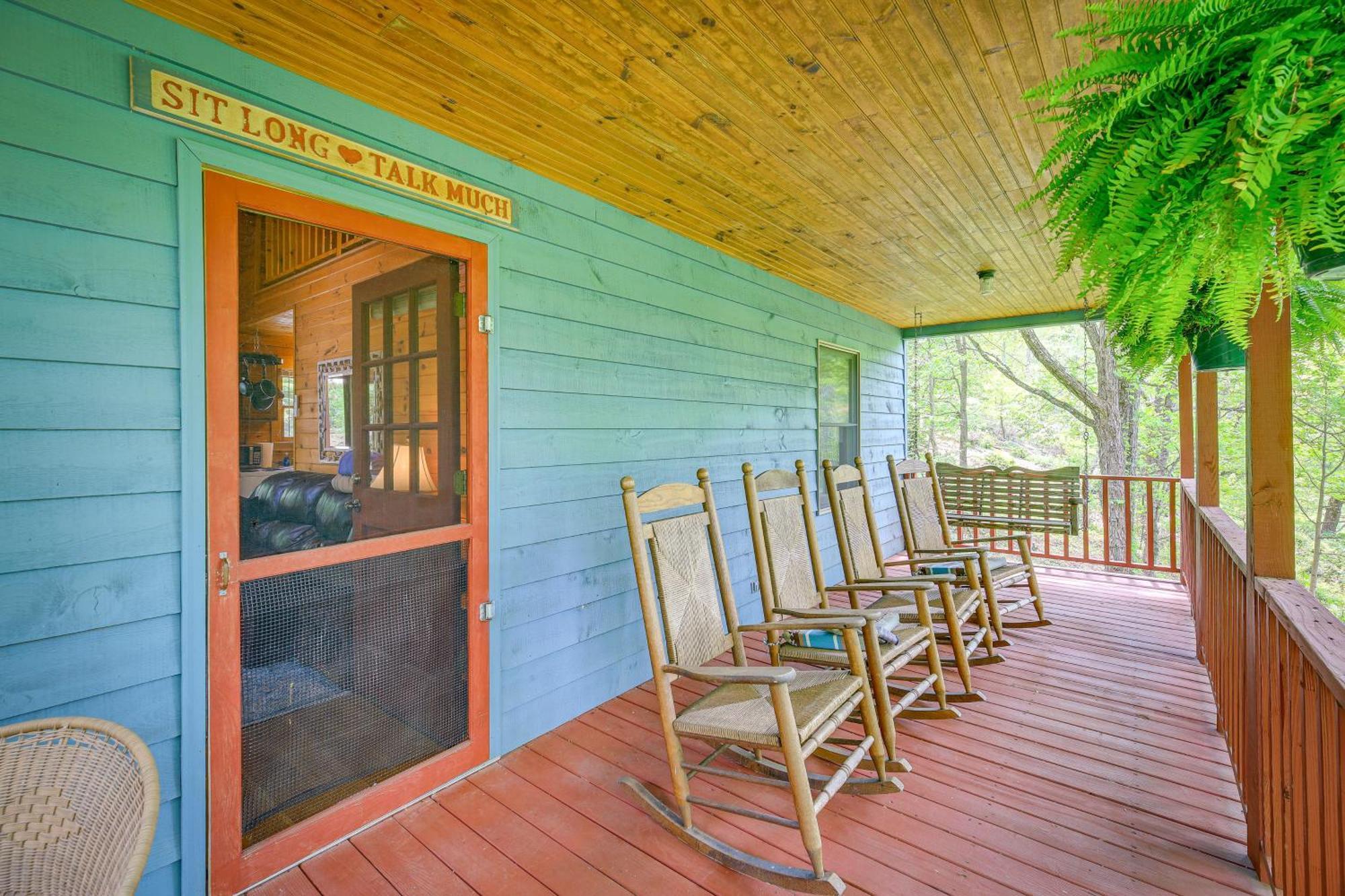 Quaint Blue Ridge Cabin Rental With On-Site Stream! Sparta Exterior photo