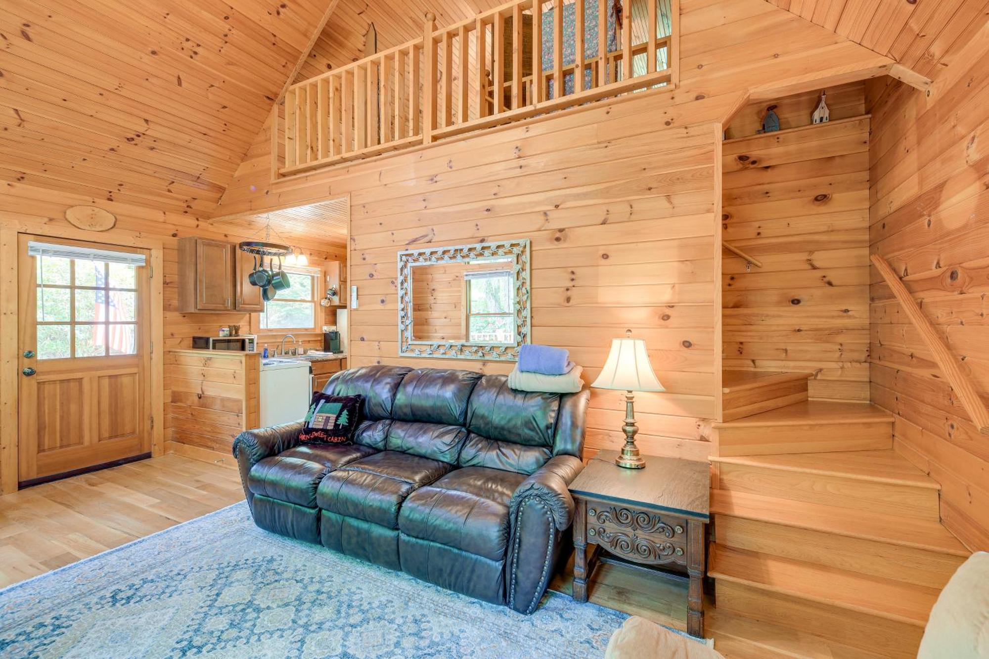 Quaint Blue Ridge Cabin Rental With On-Site Stream! Sparta Exterior photo