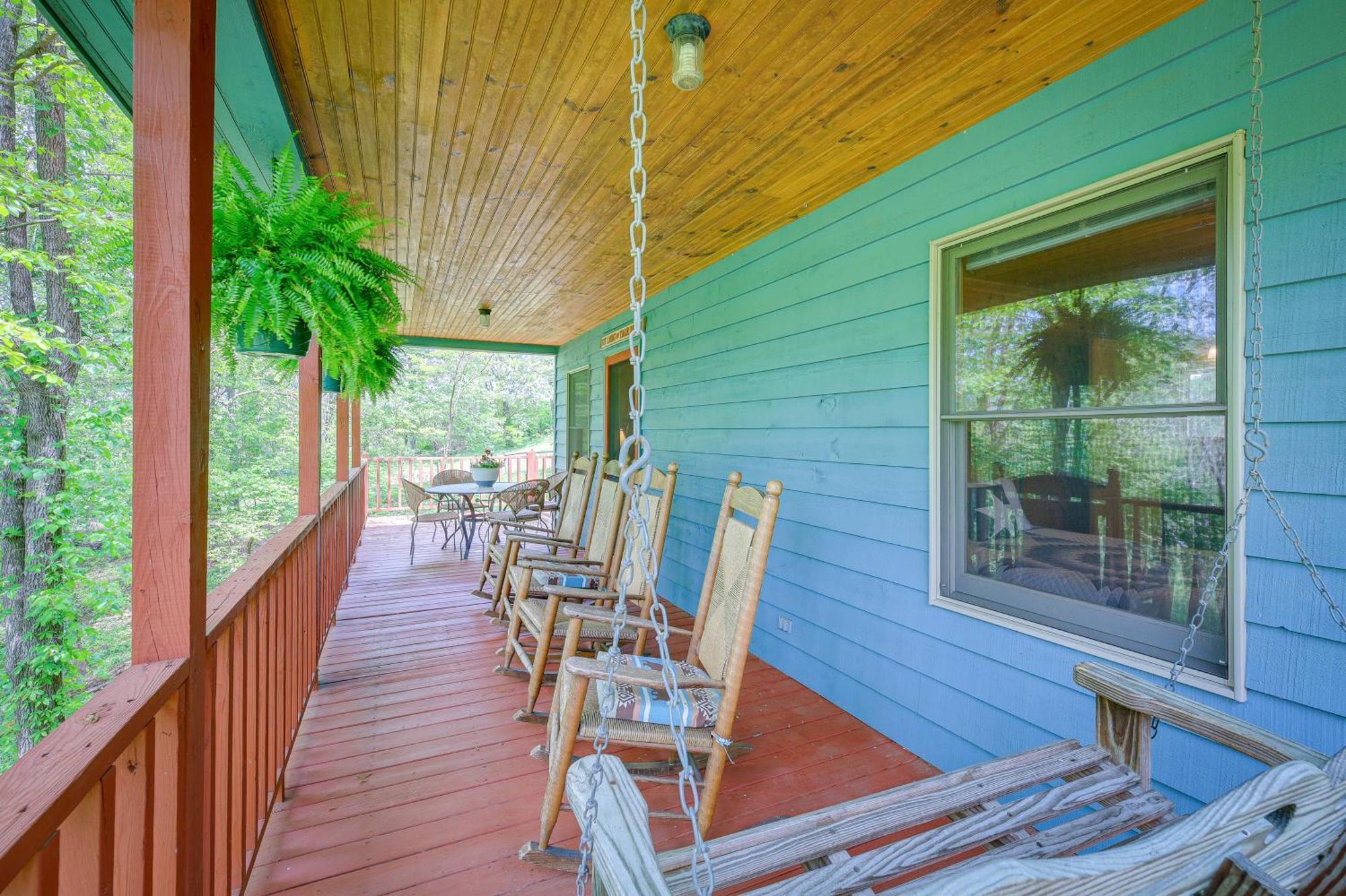 Quaint Blue Ridge Cabin Rental With On-Site Stream! Sparta Exterior photo